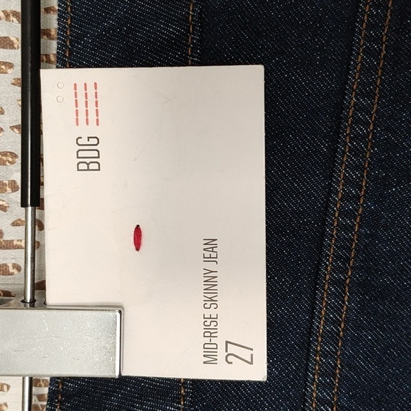 NEW Urban Outfitters BDG Denim Size 27 - Picture 5 of 11